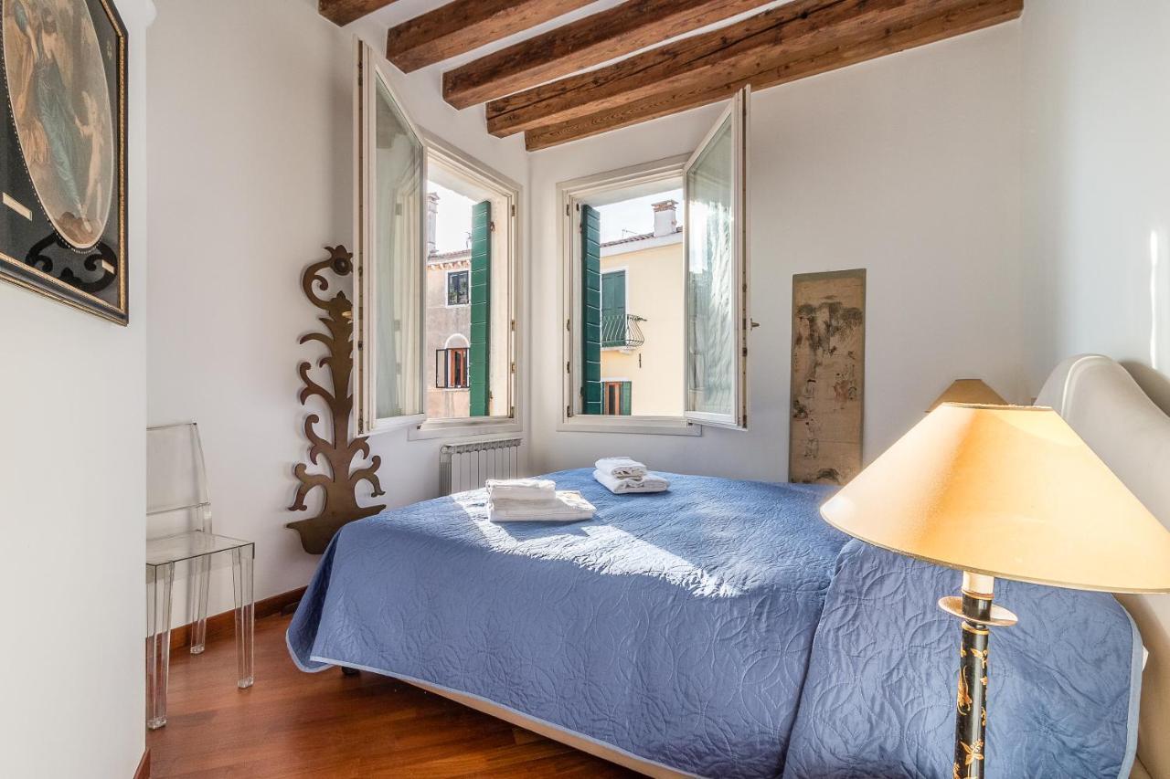 7 Windows On Venice Luaran gambar